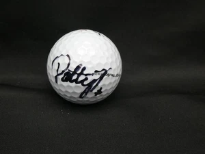 Pelota de golf Patty Tavatanakit firmada a mano Titleist firma autógrafo LPGA - Imagen 1 de 3