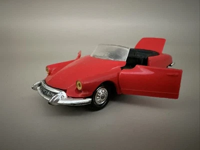 NOREV CITROËN DS 19 CABRIOLET 1967 Type 1 Couleur Rouge. Excellent état…. Réf 88 - Photo 1/4