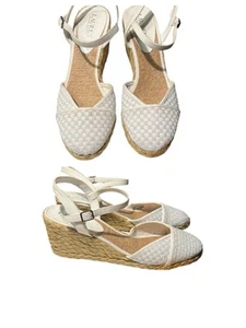 Lauren Ralph Lauren Women Capricia White 10B Sandal Shoes White Woven Closed Toe - Picture 1 of 8