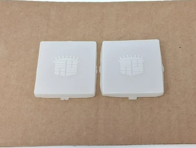 69-92 Cadillac Square C Pillar Courtesy Dome Sail Panel Light Lens w/Crest - Image 1 of 4