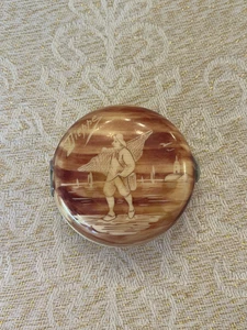 Ancienne petite boîte ronde, pilulier en bakélite marqué "Dieppe" - Photo 1/9