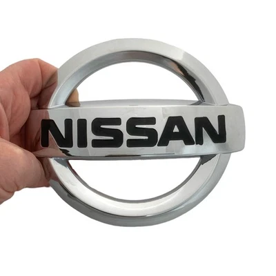 Logotipo de parrilla delantera cromo plata insignia para Nissan Máxima 2009-2014 emblema Foto 1 de 4