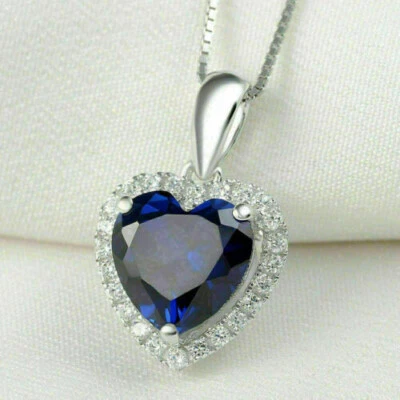 Colgante de halo de zafiro azul corte corazón de 4 quilates acabado oro blanco de 14 quilates cadena de 18" gratis Foto 1 de 4