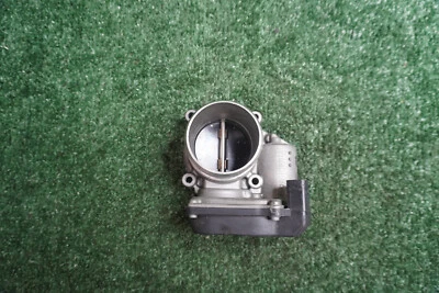 Volkswagen Tiguan 2011 2012 2013 2L carrocería del acelerador fabricante original 22 k millas 06F133062Q Foto 1 de 4