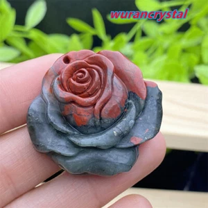 Piedra de sangre natural cuarzo tallado a mano cristal rosa calavera Reiki regalo de curación 1 pieza - Imagen 1 de 12