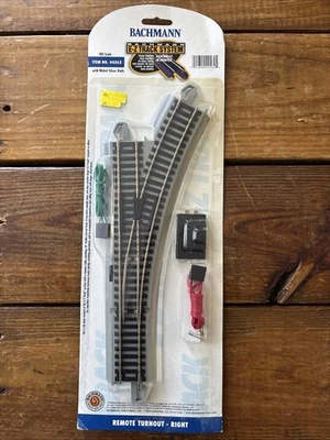 Bachmann HO Scale Remote Switch E-Z Track Right-Hand Nickel Rails 44562 - Image 1 of 4