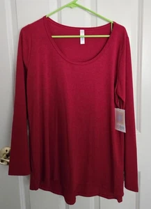 Lularoe Lynnae groß nagelneu mit Etikett Weihnachten rot einfarbig - Bild 1 von 4