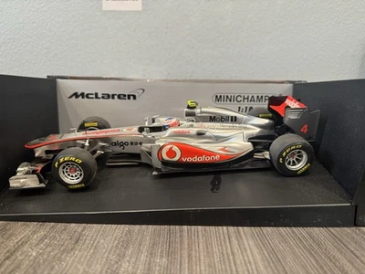 2011 Jenson Button Vodafone McLaren Mercedes MP4-26 1:18 Minichamps Diecast MIB - Image 1 of 4