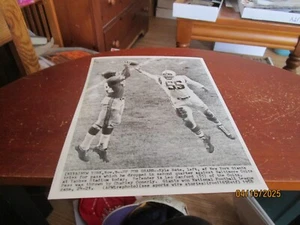 Nov. 9, 1958 Baltimore Colts vs. New York Giants Football Wire Photo Kyle Rote - Picture 1 of 3