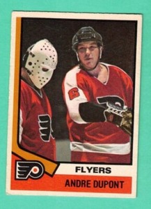 (1) ANDRE THE MOOSE DUPONT  1974-75 O-PEE-CHEE # 67 FLYERS EX/EX+  CARD (H3696)