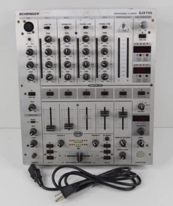 Behringer DJX700 5 canales profesional DJ mezclador efectos digitales ENCENDIDO - Imagen 1 de 11