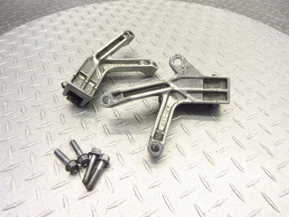 Yamaha YZF600R YZF600 2003 97-07 Thundercat izquierda derecha pasajero clavija trasera  Foto 1 de 4