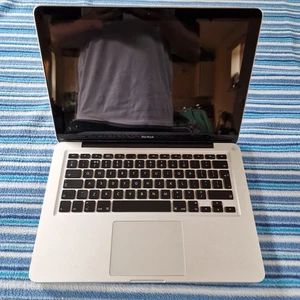 Macbook A1278 laptop,  UNKNOWN SPECS,  13.3" , NO HDD, SPARE OR REPAIR (160) - Picture 1 of 18