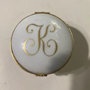 Limoges Frankreich Porzellan Monogramm „Buchstabe K“ Schmuck Pillendose Weißgold „K“ - Bild 1 von 11