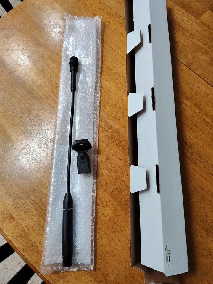 Earthworks FM500-HC Podium Microphone 23.5in - Image 1 of 1