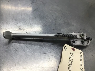 Triumph Daytona 675 2006 triple OEM SOPORTE LATERAL Foto 1 de 4