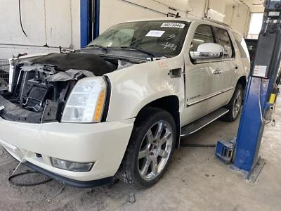 Módulo de control de carrocería usado se adapta a: Cadillac Escalade 2008 control de carrocería BCM grado A Foto 1 de 4