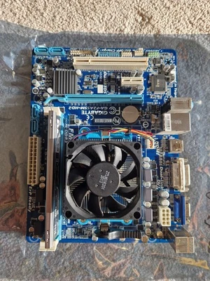 Gigabyte GA-F2A55M-HD2 Motherboard + Kingston DDR3 and CPU installed. - Image 1 of 4