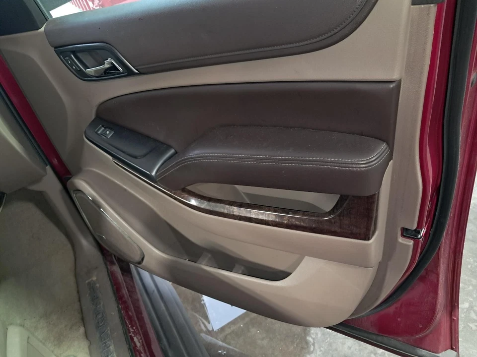 Used Front Right Door Interior Trim Panel fits: 2015 Chevrolet Suburban 1500  Gr - Image 1 of 4