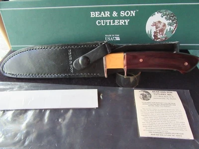 Bear & Son, luchador de doble filo con empuñadura. Micarta de lino borgoña, micarta marfil. Foto 1 de 4