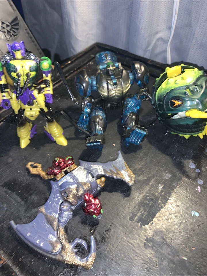 Transformers Beast War Figures, WaspInator RatBat Optimus Primal A Millipede One - Image 1 of 4