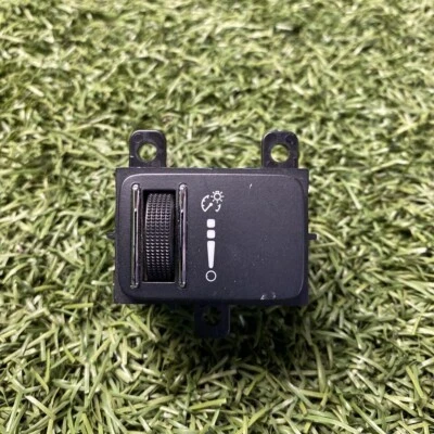 14-17 道奇飞镖 VIPER 灯 DIMMER DIMMING 模块 68141056AD 原始设备制造商 — 第 1/4 张图片