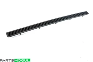 Tira de ventilación de descongelación para tablero superior derecho Mercedes R500 2006-2009 OEM - Imagen 1 de 5