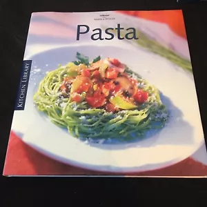 Kitchen Library Pasta Cookbook Marks & Spencer HCDJ - Imagen 1 de 8
