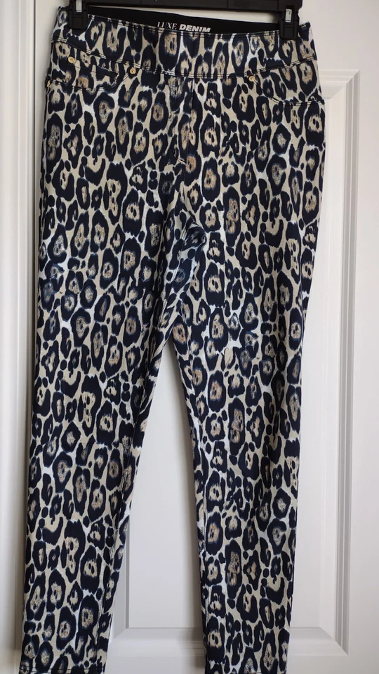 Nygard Luxe Denim 360°/4 Way Stretch Animal Print Jegging Women's Medium 10-12 - Image 1 of 4