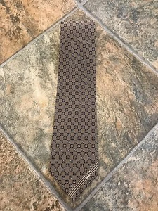 Corbata Brioni 100% Seda Hecha en Italia Rojo Tostado Excelente Estado - Imagen 1 de 4