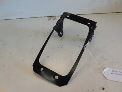 05-11 Audi A6 A6 Quattro Centre Console Gear Shifter Base Retainer Bracket - Image 1 of 4