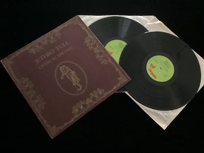 Jethro Tull - Living In The Past - UK Textured Sleeve x2 LPs - 1st UK & Booklet - Image 1 of 4