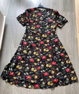 Ladies BNWOT Sz 16 Joe Browns Lined Empire Waist Fit/Flare Floral Midi Dress❤️ - Picture 1 of 17