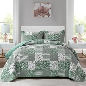 Sage Green Boho King Quilt Set, 3-Piece Reversible Soft Plaid Floral Bedding ... - Bild 1 von 7