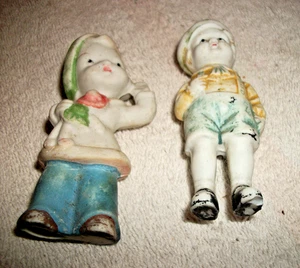 Estatuillas pequeñas de niño y niña - Imagen 1 de 3