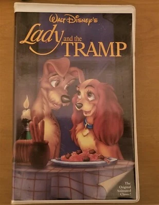 Disney Lady and the Tramp Black Diamond Classics VHS Tape  (Clam Shell) - Image 1 of 3