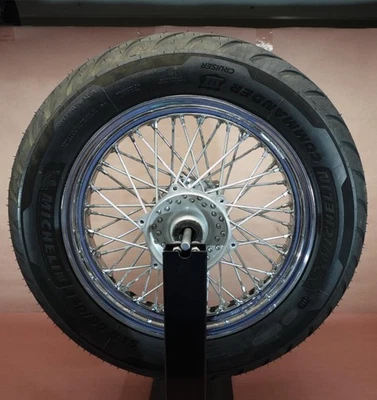 Llanta delantera Michelin Yamaha Road Star XV1600 1999-2003 130/90 B16 Foto 1 de 4