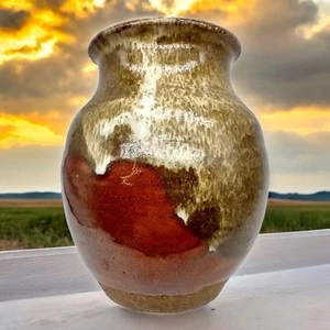 Jarrón esmaltado por goteo de cerámica de gres arte estudio vintage firmado - tonos tierra de 5,5" - Imagen 1 de 11