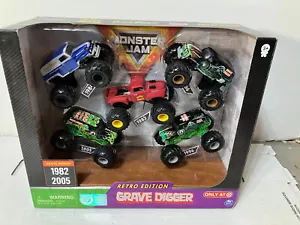 Grave Digger Retro Edition 5 Pack Monster Jam Spinmaster 1:64 Target Edition Nuovo con scatola - Foto 1 di 6