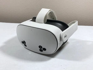 Meta Quest 3S 128GB Headset Only - Picture 1 of 6