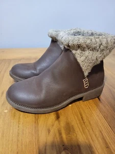 Skechers 7.5 Air-cooled Memory Foam Sweater Top Booties - Picture 1 of 7