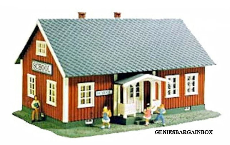 HO Scale RED SCHOOL HOUSE Kit Model Power New in Box 604 - Image 1 of 1