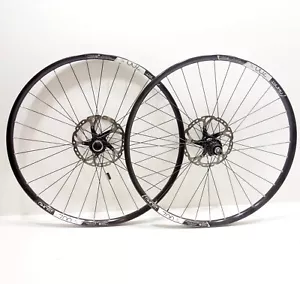 26“ Ghost 700 TL Tubeless Deore XT Laufräder 15 x 100 & 9 x 135 mm Disc - Bild 1 von 7