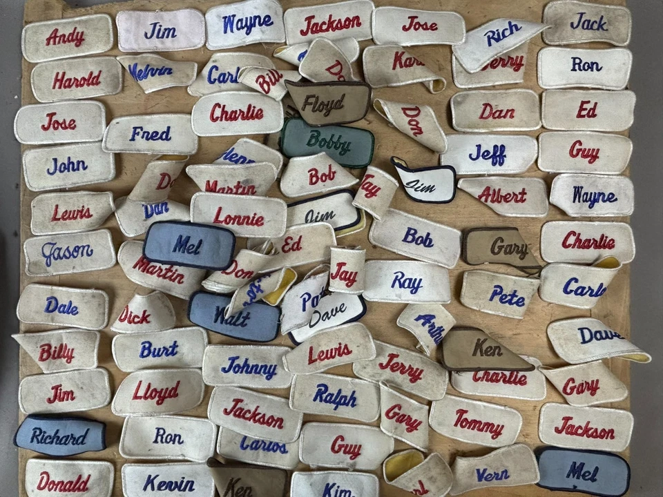 #17 WHOLESALE Vtg Lot 100 1970s Embroidered Cloth Name Uniform Patches - Image 1 of 4