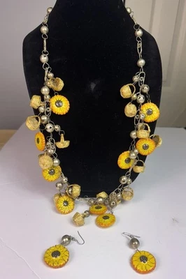 Pendientes Collar Vintage Artesanal Arcilla Girasol Cesta Pintado Grueso 30" Metal Foto 1 de 4