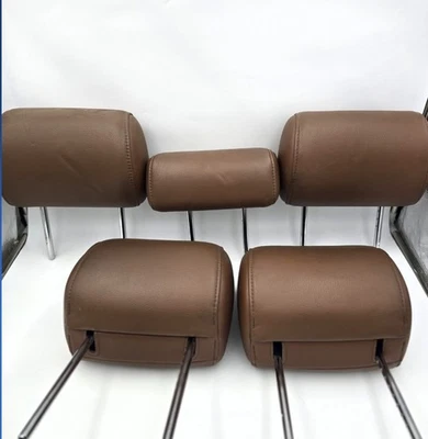 2007–2013 Toyota Tundra CrewMax Red Rock Leather Rear Headrest Set OEM (5-Piece) Foto 1 de 4