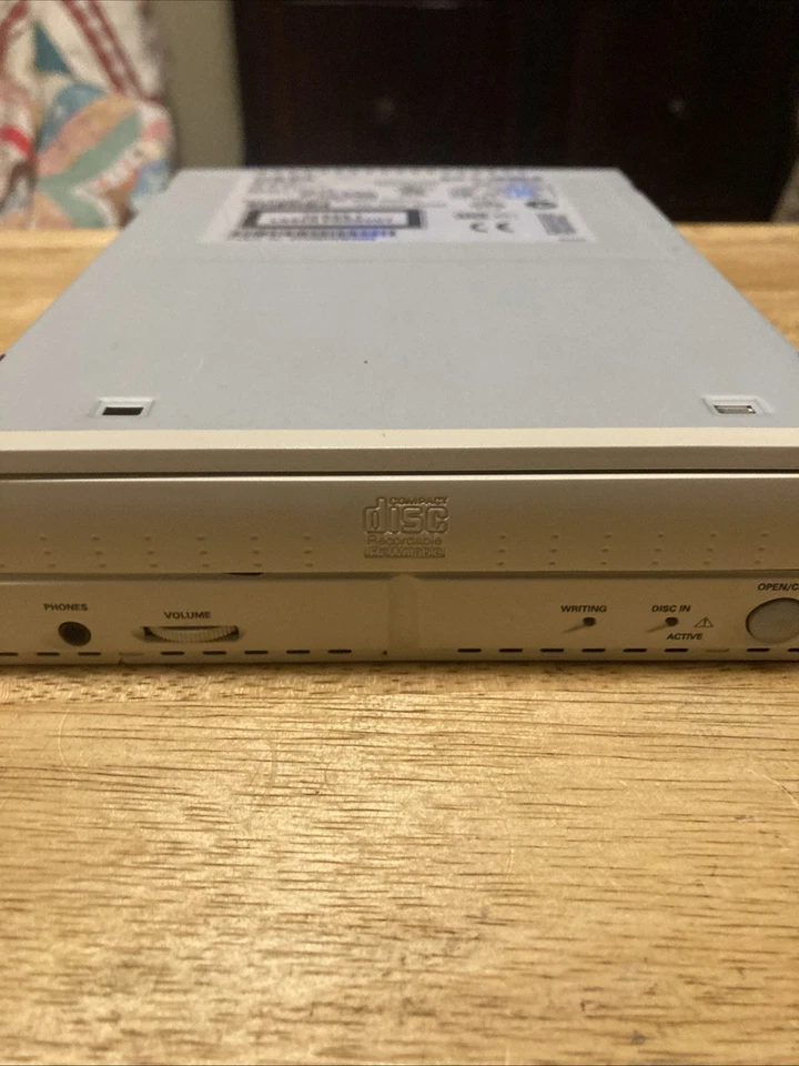 Phillips IDE Drive: CDD4801/81 Compact disc CD-R/RW - Image 1 of 4