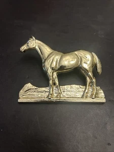 Trofeo ~ Figura Caballo Metal Tonificado Dorado De Colección Años 50 Hecho en EE. UU. Nuevo Stock Antiguo - Imagen 1 de 4