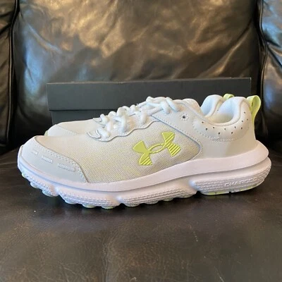 Under Armour Charged Assert 10 Blanco Zapatos para Correr Mujer Talla 8 Nuevos con Caja Foto 1 de 4