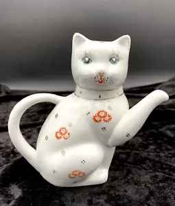 Vintage Lucky Cat/Waving Kitty Cat Porcelain Teapot, Gold Accents, 5.5" x 5.8" - Picture 1 of 13